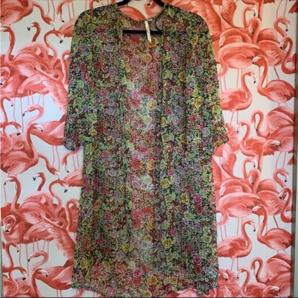 Bellatrix Sheer Floral Kimono Size Medium